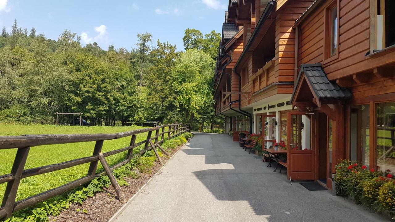 Family Apartment In Tatranska Lomnica Exterior photo